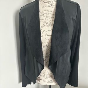 Like new Kut from the Kloth blazer